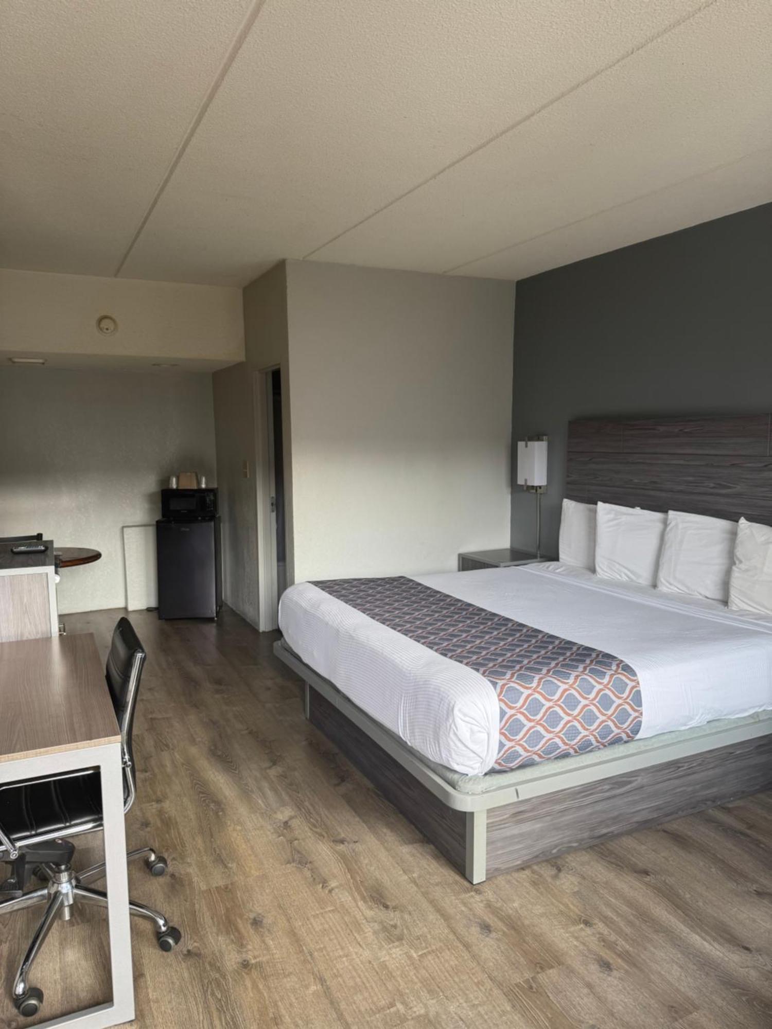 5 Smart 2-Star Hotels Near Walker Park Worth Booking